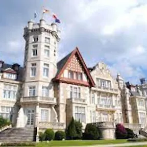 https://santander-santander.bilbaohotelsspain.com
